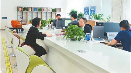 瀘州“一站式”全生命周期服務(wù) 高效利企便民，優(yōu)化營商環(huán)境新典范